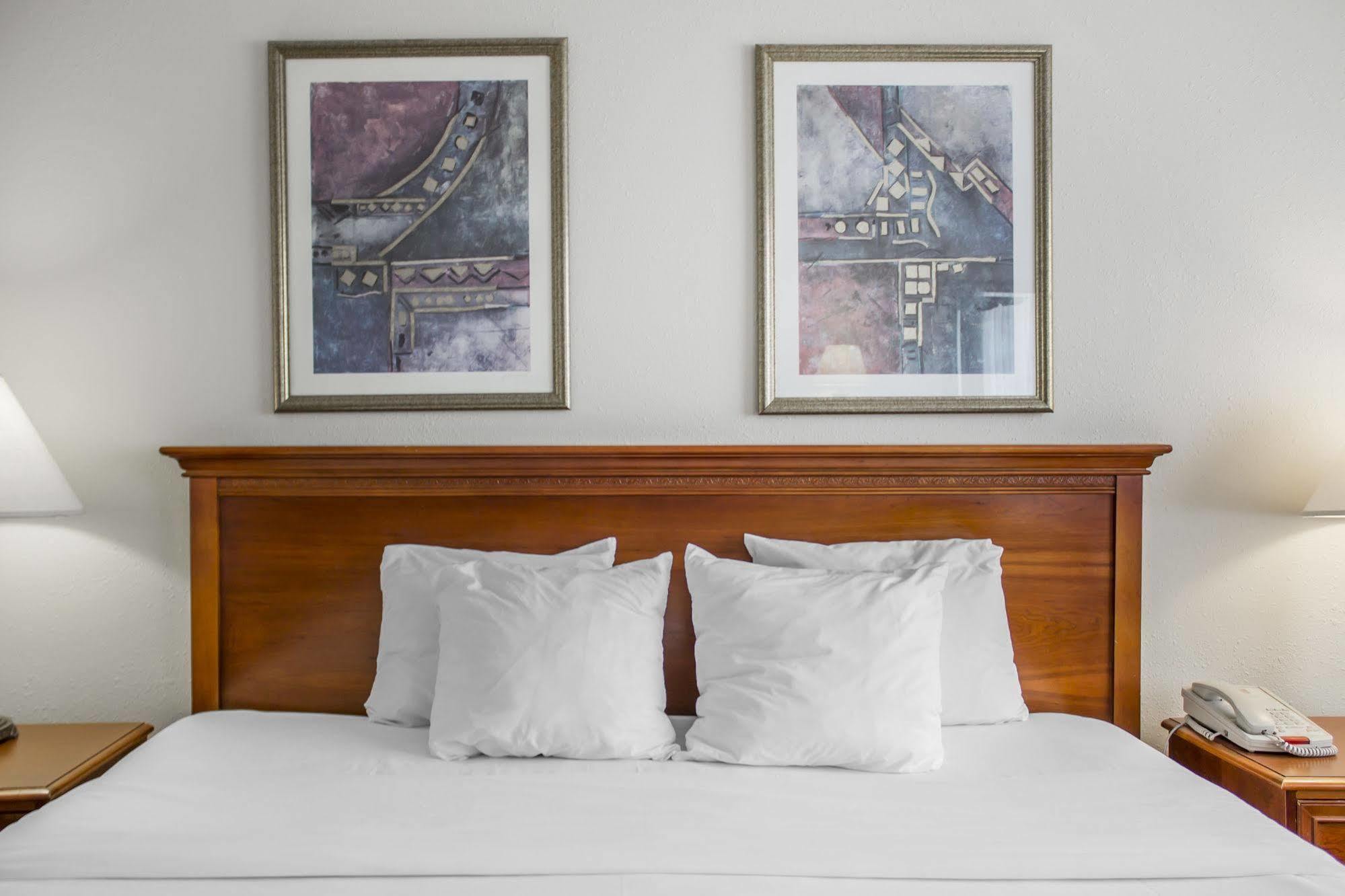 Norwood Inn Hudson Dış mekan fotoğraf
