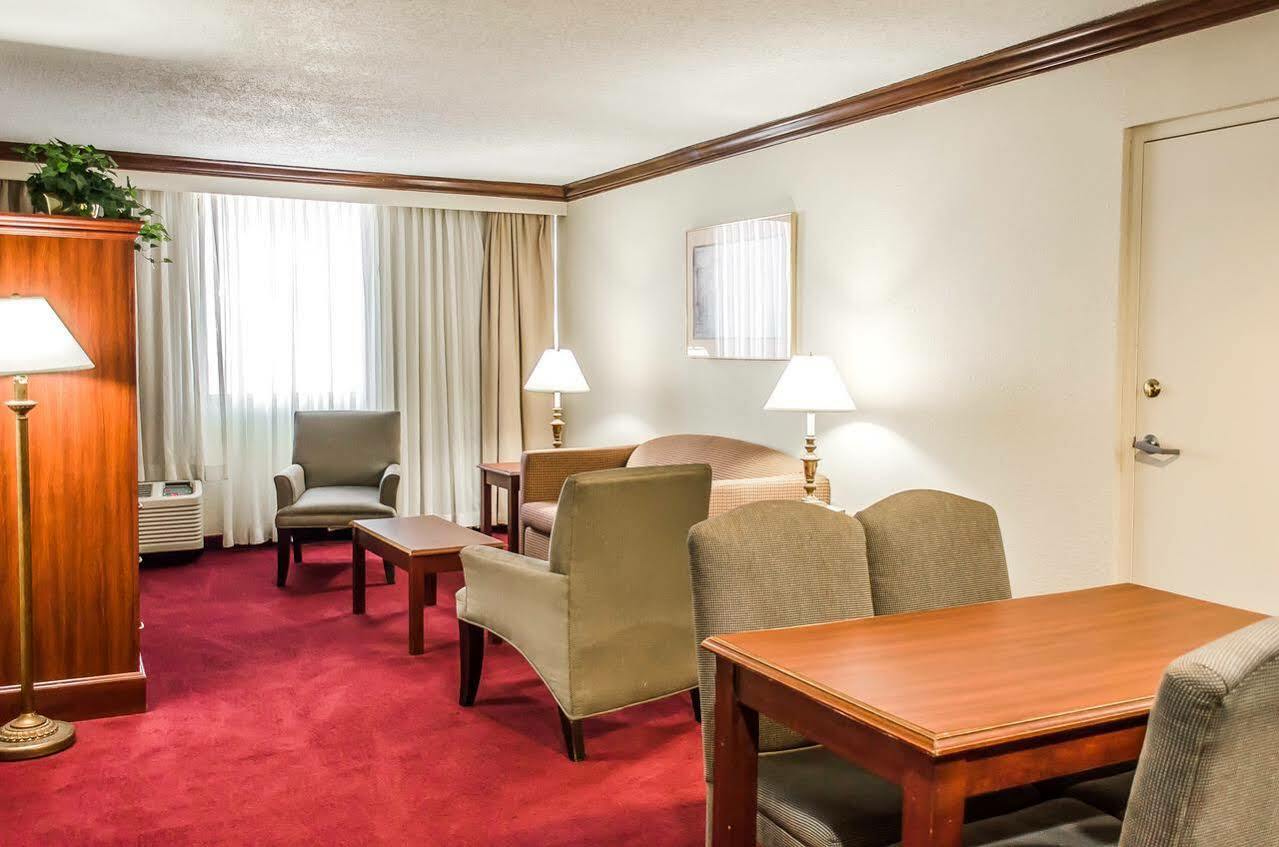 Norwood Inn Hudson Dış mekan fotoğraf